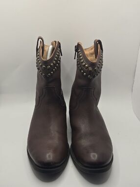 Frye Diana Cut Stud Brown Leather Western Boots Boys- 4 Women'ss - 6 Boho